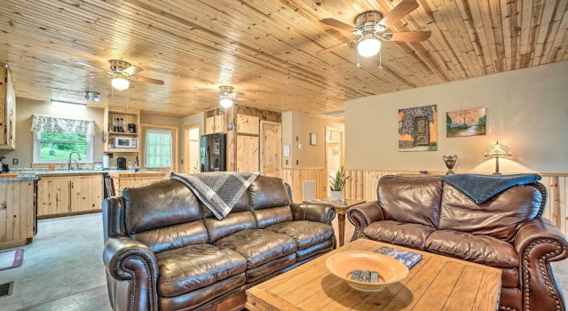 Hot Tub & Fire Pit: Pet-friendly Clayton Escape!, Reserva ahora Casa o chalet Clayton Georgia