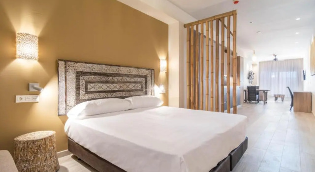 Tarifa Suites by QHotels, Забронировать Отель Отели Тарифа с парковкой, Парковка