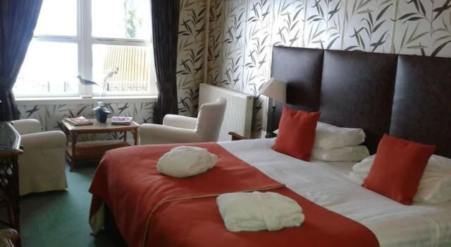 Karma Lake of Menteith, Book Hotel Hoteller i Stirlingshire med parkering, Parkering