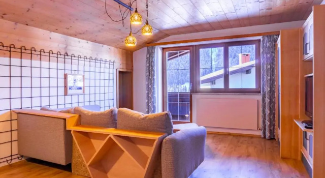 Апартаменты Gästehaus Wötzer und Landhaus Stocka