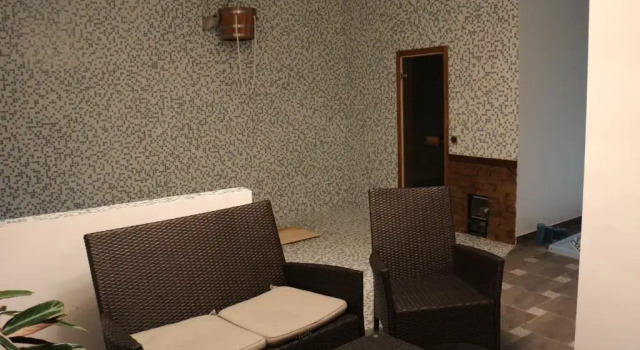 West Wood ApartHotel, Prenota Residence Hotel a Carpathians - Ukraine con piscina, Piscina