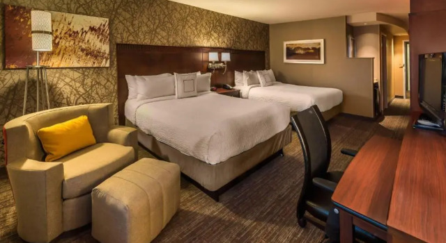 Четырёхместный номер Standard Courtyard Carson City