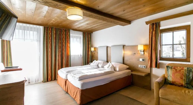 Трёхместный номер Standard Hotel Stroblerhof