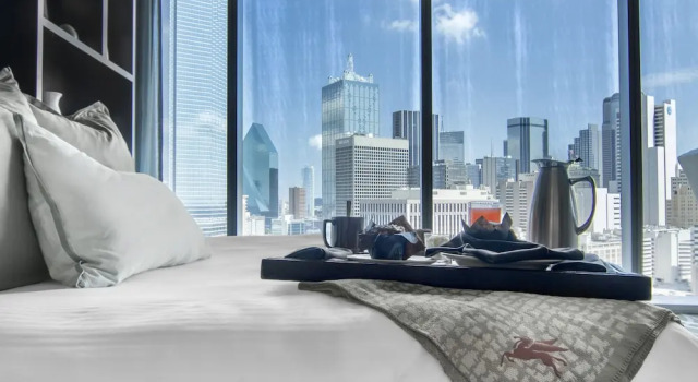 Двухместный люкс Presidential Omni Dallas Hotel