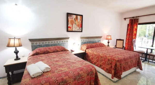 Одноместный номер Premium с балконом и с красивым видом из окна Hotel Doralba Inn