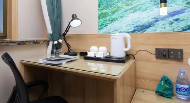 Люкс Business Nature Wake Spring Hotel (Shuyang Cangzhou Wenfeng Park Branch)