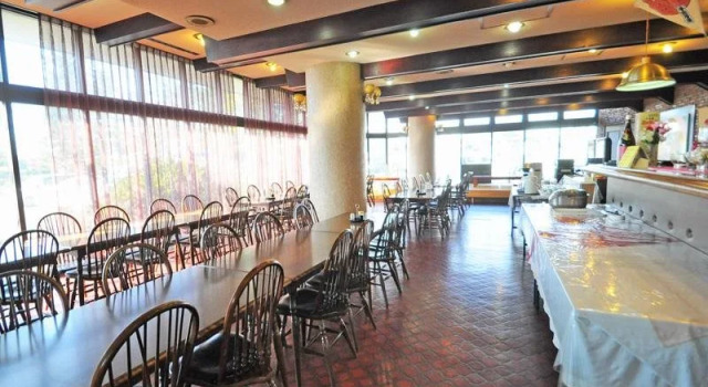 Tomikawa City Hotel, Prenota Hotel Hotel a Shizunai con parcheggio, Parcheggio