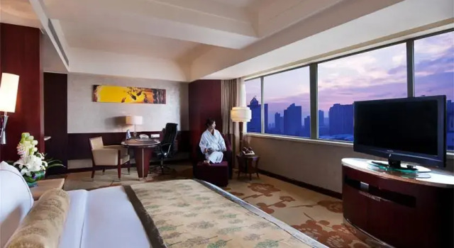 Days Hotel & Suites Xinxing Xian, Boek Hotel Hotels in Shaanxi met parkeren, Parkeren