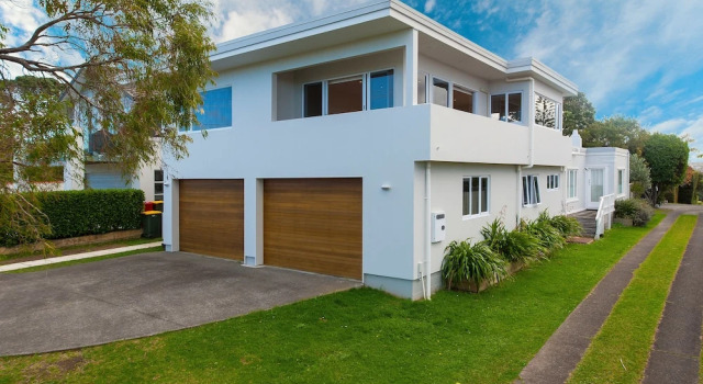 Auckland Campbell’s Bay Seaside Retreat, Забронировать Отель Отели Норт-Окленда 4 звезды, 4*