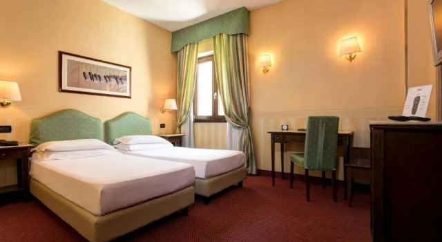 Трёхместный номер Classic Best Western Hotel Tritone
