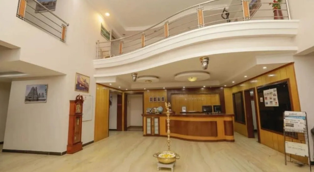 Hotel Queen Palace