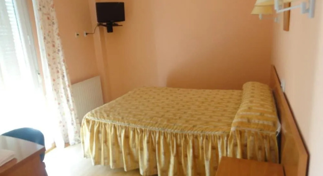 Hostal Adela