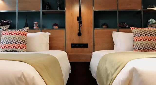 Двухместный номер Deluxe Campanile Hotel - Shanghai Jingan Temple