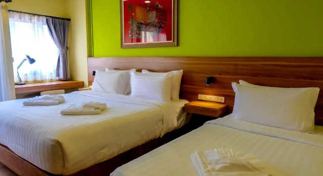 Трёхместный номер Deluxe Siri Oriental Bangkok Hotel