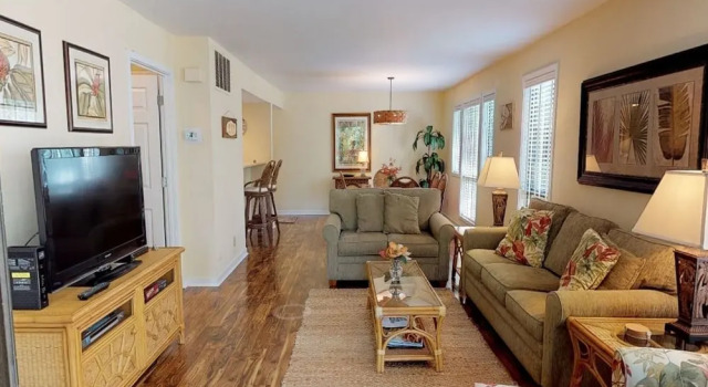 7813 Centre Court 2 Bedroom Villa
