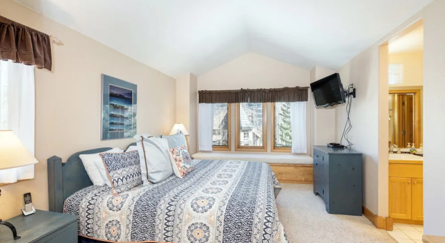 Aspen Ridge 2 3 Bedroom Townhouse by Alpine Lodging Telluride, Забронировать Дом для отпуска Виллы Telluride Ski, Вилла