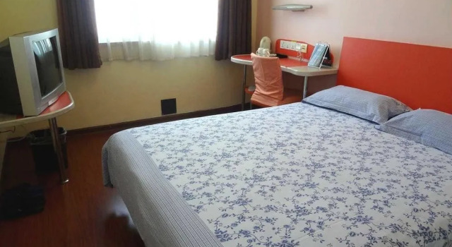 Motel 168, Book Motel Moteller i Guangdong, Motel