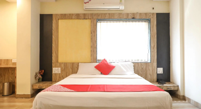 Collection O 8115 Hotel Vinayak Inn, Забронировать Отель Отели штата Махараштры 3 звезды, 3*