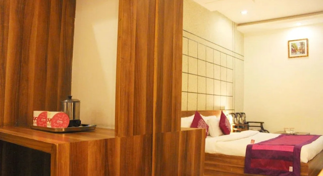 OYO 1180 Hotel Kartikay