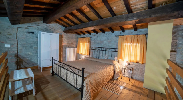 Tenuta di Caiolo - Barn Apartment-Appartamento Fienile