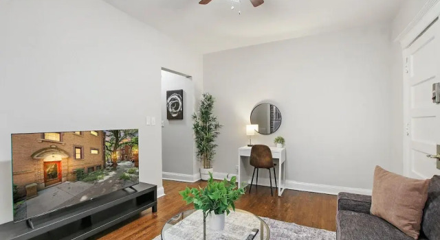 Апартаменты Deluxe Bright 1BR - Woodlawn 1E