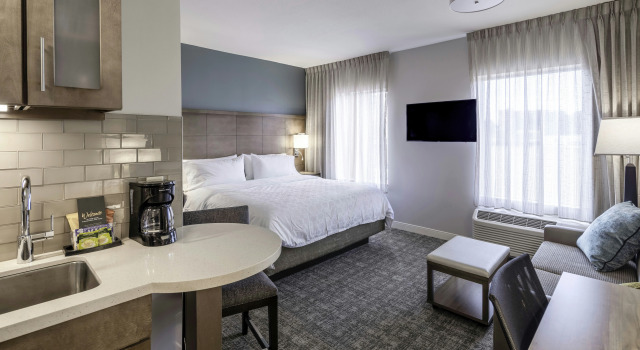 Staybridge Suites Montgomery - Downtown by IHG, Rezervați Hotel Montgomery Alabama