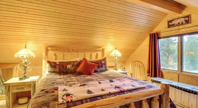 2 Mi to Rocky Mountain Nat'l Park: Cabin w/ Views, Забронировать Дом для отпуска Гранд-Лейк Rocky Mountain National Park, рядом с Columbine Lake