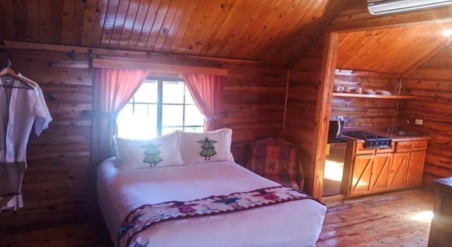 Полулюкс с балконом Villa Mexicana Creel Mountain Lodge
