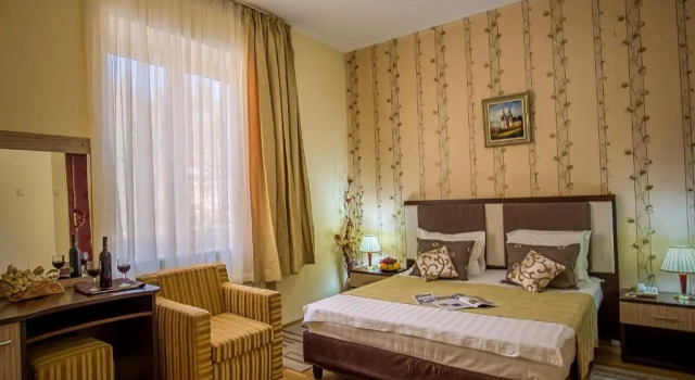 Трёхместный номер Standard Hotel Rina Cerbul