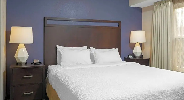 Четырёхместный люкс с 2 комнатами Residence Inn by Marriott Foxborough