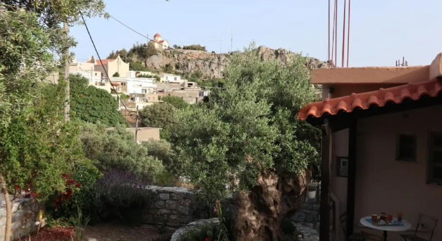 Вилла Petasos House, Sea View with Private Garden