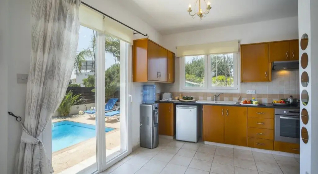 2 BR Villa Elessa - CHG 8923