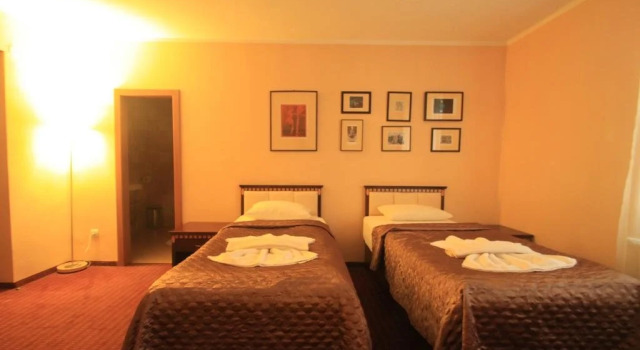 Hotel CITY **** Galanta, Rezervovat Hotel Hotely v Trnavský kraj s parkováním, Parkování