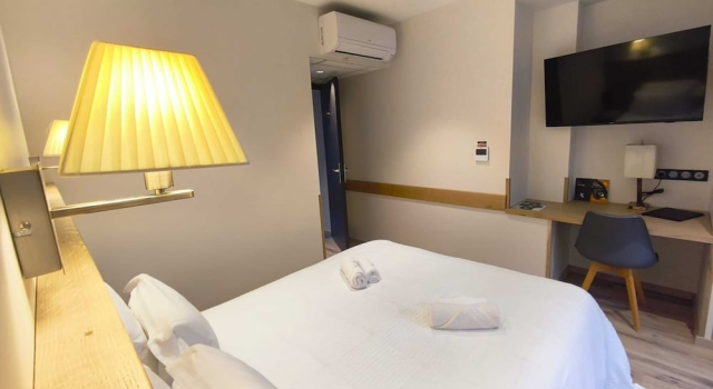 Номер Deluxe с видом на реку Logis Hôtel Restaurant Les 2 Rives - A75, en bordure de rivière