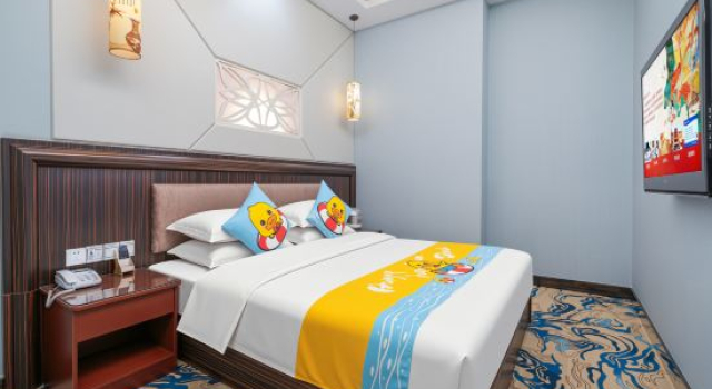 Люкс Silk Road Light Hotel (Wuwei Pedestrian Street Railway Station)