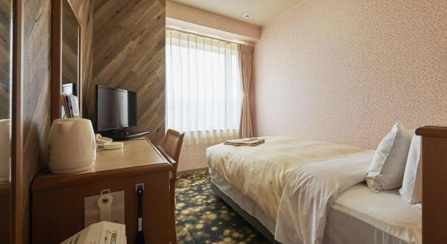 Номер Deluxe Annex Royal Hotel