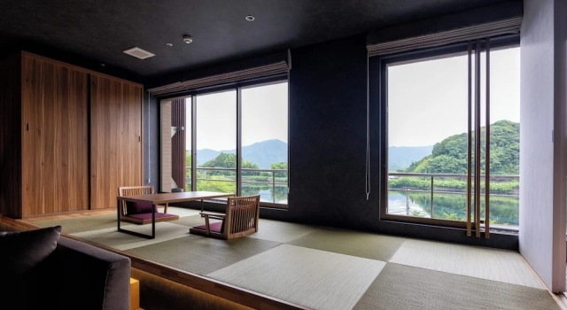 Четырёхместный номер Deluxe Urari Takeo Garden Terrace Spa Resorts
