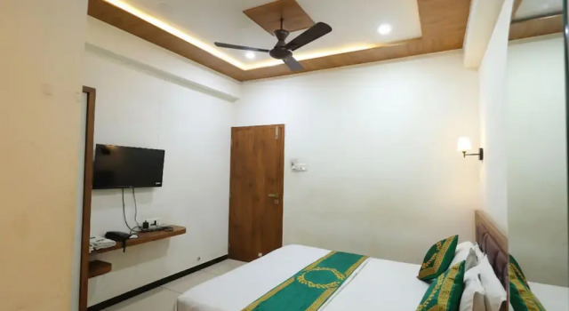 Hotel Royal Raj, Rezerwuj Hotel Hotele w Gujarat ze śniadaniem, Śniadanie