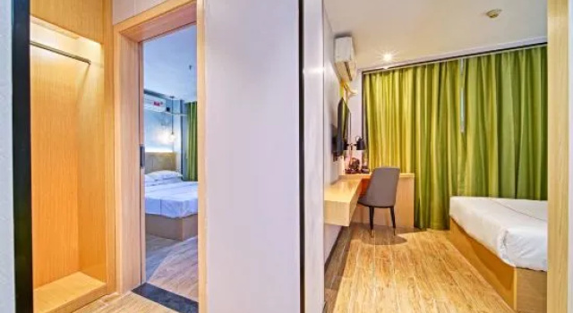 Люкс Deluxe Liyuan Hotel (Guangzhou Beixing Wanda Plaza)