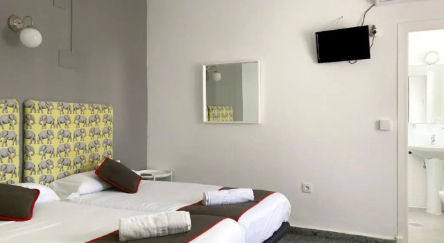 Четырёхместный номер Standard Hostal Paco Marbella