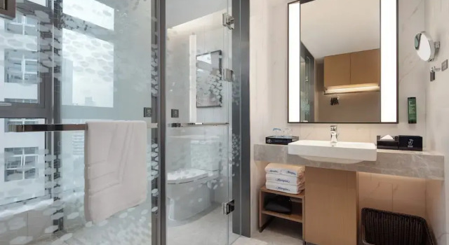 Номер Comfort Hampton by Hilton Shenzhen Baoan Xinan