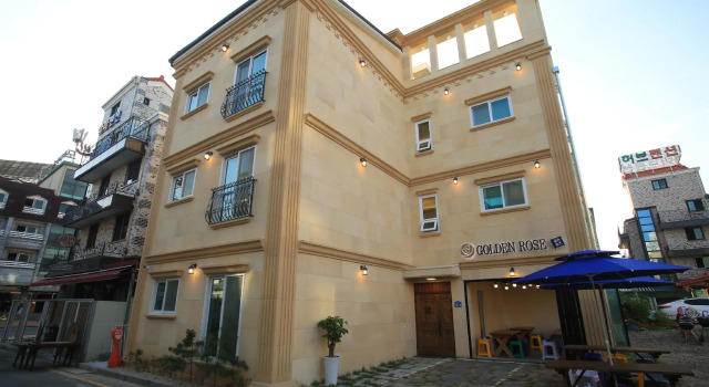 Daecheon Golden Rose Pension