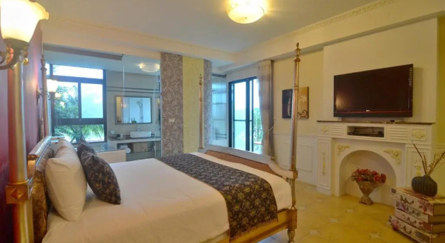 Full Sweet Inn