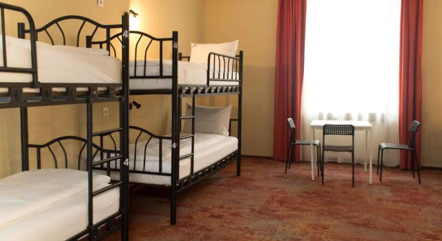 Кровать в общем номере B13 Hostel