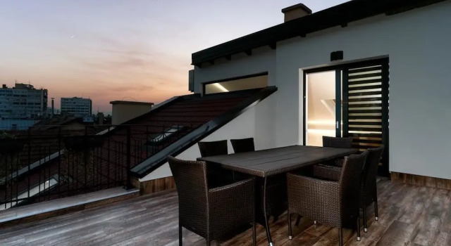 Номер Comfort Пентхаус с балконом BA Apartments