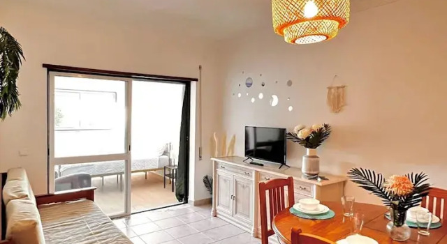 Nice Flat 150 mt Beach With Garage, Забронировать Отель Портиман Барловенто, рядом с Казино Algarve