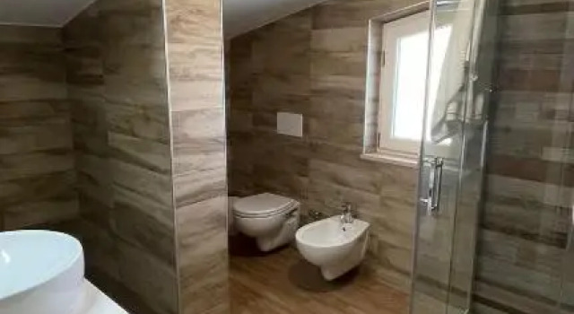 villa diega, Varaa Villa Hotellit Rooma pysäköinnillä, Pysäköinti