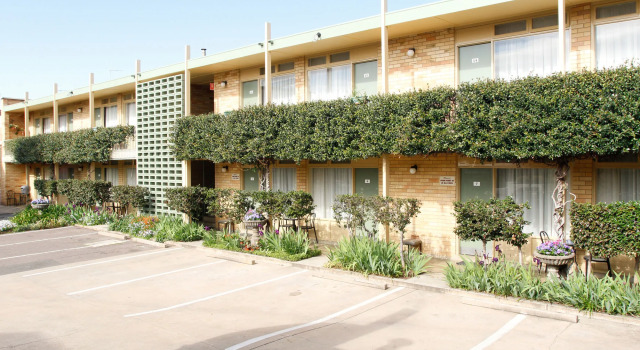 Mid City Motor Inn Queanbeyan, Prenota Hotel Queanbeyan New South Wales