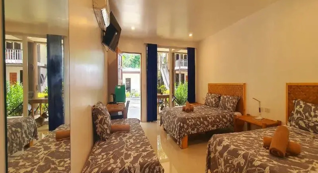 Бунгало с 3 комнатами с балконом Pili Beach Resort Agmanic