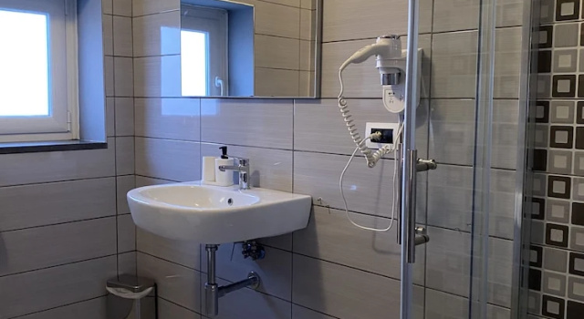 Двухместный номер Standard с балконом Victoria Hotel